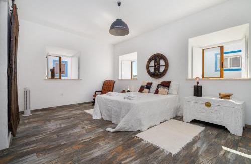 Estombar House | Casa Celeiro