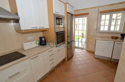 Praia del Rei House | Casa d'el Rey - 2 bedroom townhouse in private condominium with 3 pools