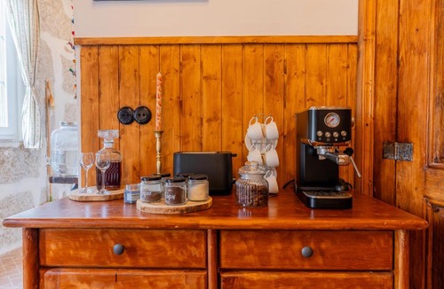 Favaios House | Casa da Avó Selene - Refúgio Rústico e Exclusivo no Douro