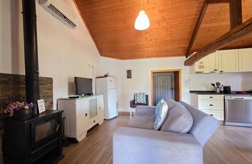 Vinho Cottage | Casa da Colina | Amarante | Swimming pool | River Tâmega | Pure tranquillity
