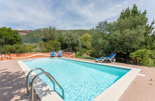 Camparca House | Casa da Eira: Holiday Home with Mountain View and Wi-Fi