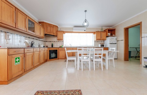 Faja de Baixo House | Casa da Fajã - located in a quiet residential area, 2km from the center