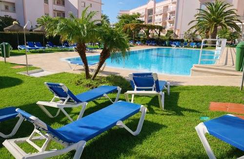 Praia da Luz Apartment | Casa Da luz 5, ocean view, pool & beach 200 meters away