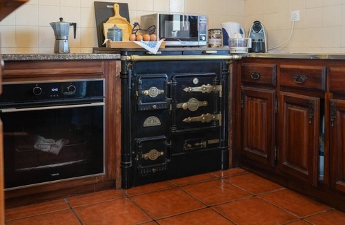 Ponte da Barca Cottage | Casa da Pedrada · Whole house for 8, Ponte da Barca, near Gerês