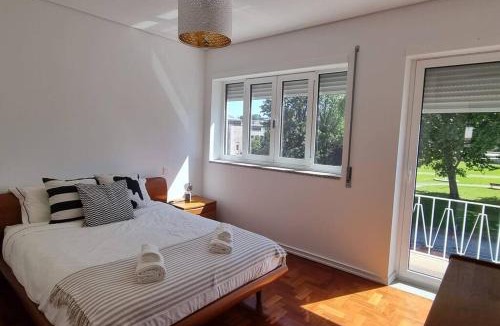 Arrifana Apartment | Casa da Praça 2