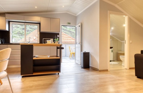 Tabua Apartment | Casa da Praia, a Home in Madeira