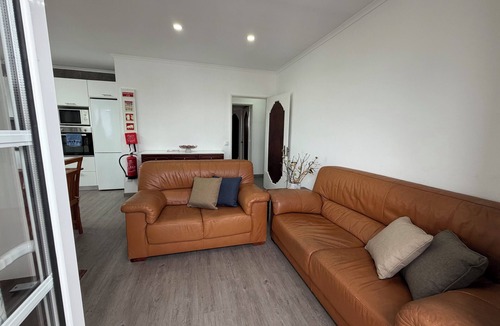 Biscoitos Apartment | Casa do Horizonte - Family-Friendly Apartment with Ocean & Mountain Views