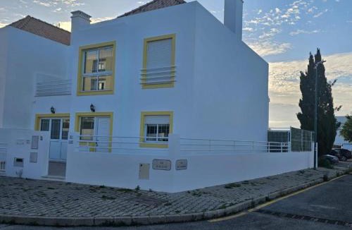 Vila Nova De Cacela Apartment | CASA DO MAR Piscina privada Wi-Fi AC 8 pax