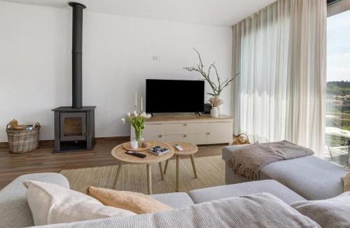 Miranda House | Casa Do Mordomo