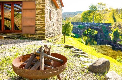 Caminha Villa | Casa do Rio - River Eden Retreat