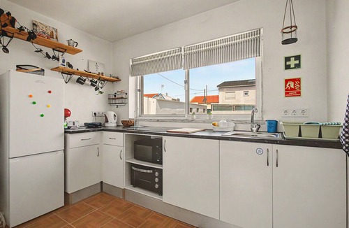 Atalaia Apartment | Casa dos Avós – Cozy Rustic Retreat on the Silver Coast