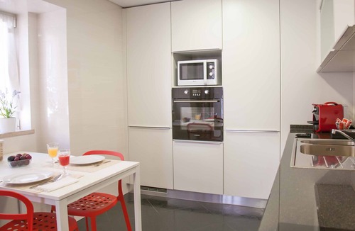Lumiar Apartment | Casa em Páteo Tradicional - Casa Rainha Santa Isabel