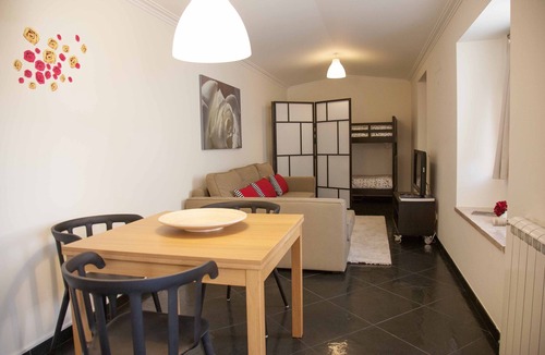 Lumiar Apartment | Casa em Páteo Tradicional - Casa Rainha Santa Isabel