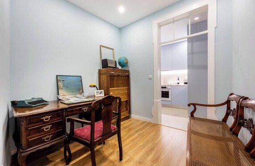 Lagos City Center Apartment | Casa Matias - Stylish 4BR Apartment Lagos Old Town
