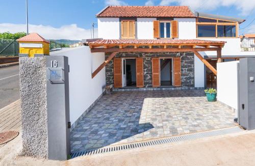 Arco da Calheta House | Casa Raivinha
