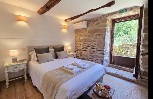 Cubalhao House | Casa Rio D'Além