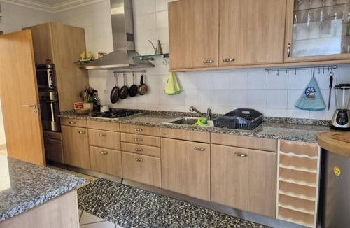 Pedras Pretas House | Casa t3, Térrea com Churrasco e Acesso Direto ao mar