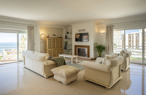 Cascais Apartment | Cascais Golden Horizon By Clama Retreats