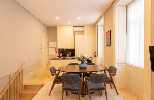 Centro / Baixa Apartment | CC Downtown Palace - B