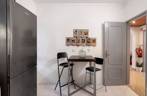 Correeira Apartment | Central Albufeira Vacation Flat with Shared Pool