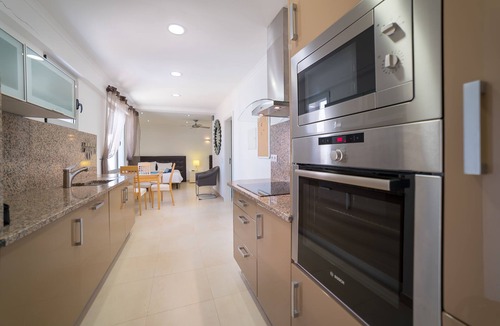 Lagos Apartment | Central Lagos town center apartment near Marina