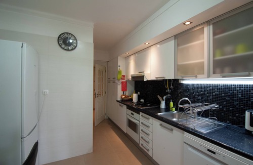 Santa Luzia Apartment | Charming apartment within walking distance of the beach, private garden and barbecue