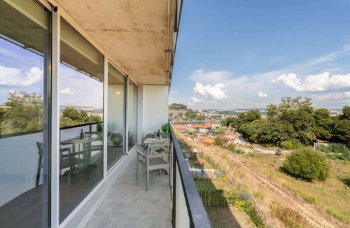 Vila Nova de Gaia Apartment | Colourful Flat w/Balcony & Pool by HostWise