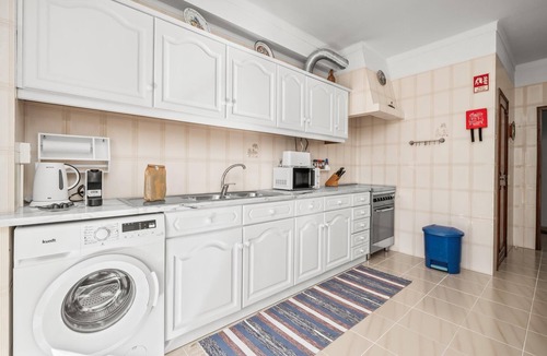 Funchal Apartment | Comfortable apartment with pool