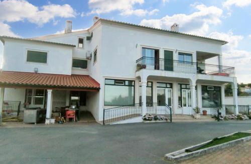 Ourem Apartment | Comfortable apartment with mountain view - 90 m² - Fireplace
