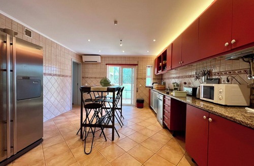 Valverde House | Countryside Haven, Between Lagos and Praia da Luz & Along the Ecovia Bike Trail