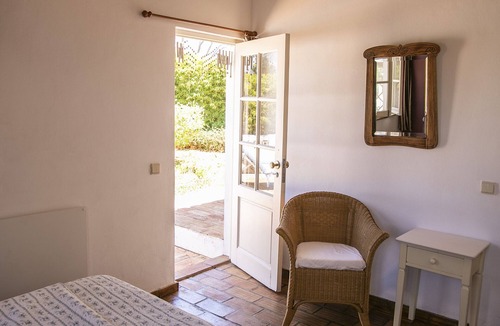 Lagos Cottage | Countryside Room Peaceful Terrace & Mindful Stay