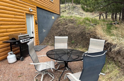 Hill City Cabin | Cozy 1-bedroom hideaway in Hill City, SD