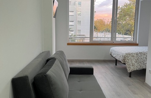 Fatima Apartment | Cozy 1-bedroom studio apartment in lovely Fátima with AC