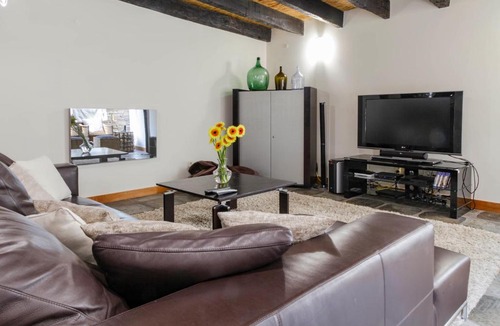 Prazeres Villa | Cris’s Home by OurMadeira