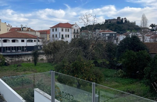Pombal Apartment | Deolinda Pereira – Casa das Gatas