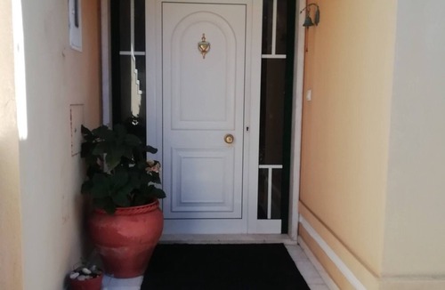 Albarraque Apartment | Double Room 2 In Albarraque, Sintra, Shared Bathroom