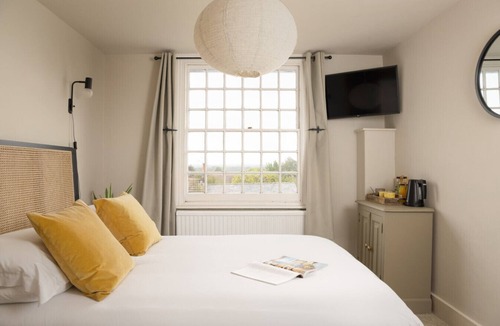 Hurstpierpoint Bed & Breakfast | Double Room with en-suite shower room in the Central Village Location of Hurstpierpoint