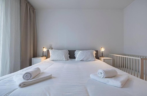 Mouraria Apartment | Downtown 2-Bedroom apartment w/terrace