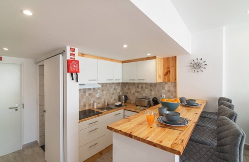 Montechoro Apartment | Duplex Apartment in Montechoro with Shared Pool, Wi-Fi & Air Conditioning
