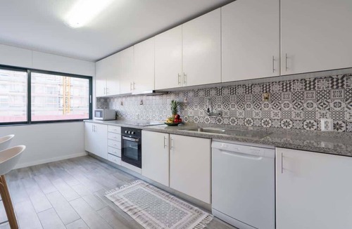 Vila Nova de Gaia Apartment | Elegant Flat w/Balcony | Ace Location by HostWise