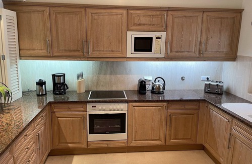Almancil Apartment | Encosta do Lago 2 Bed Apartment with Private Garden, Large Palm Fringed Pool