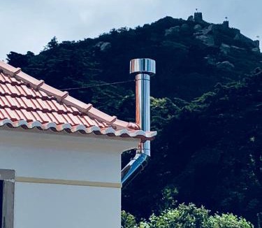 Sintra House | Entire House - Romantic Vintage Cottage