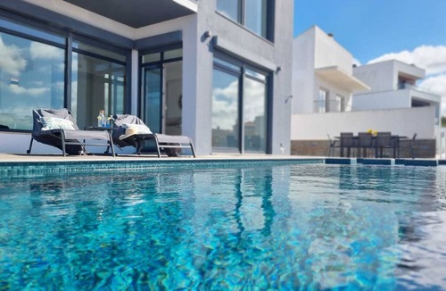 Barril de Baixo Apartment | Ericeira Oceans View Villa