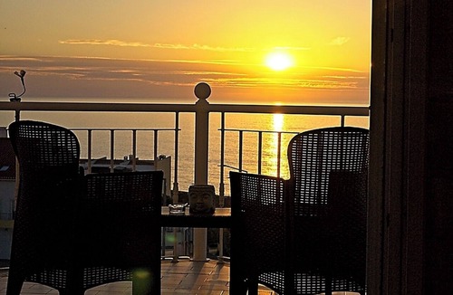 Ericeira Condo | Ericeira Sunset Apartment (100 m from the South beach)