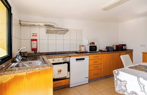 Estreito da Calheta House | Escape to Tranquility in Estreito da Calheta, Portugal