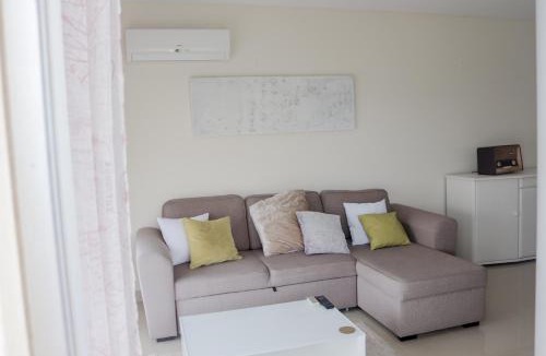 Olhos D'Agua Apartment | Eucalyptus - The Apartment