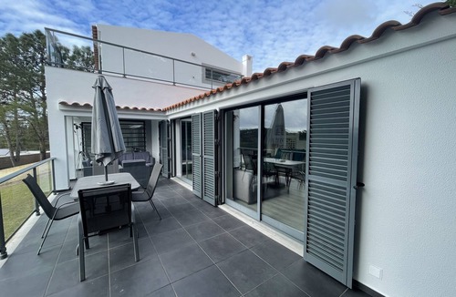 Ericeira Villa | Fabulous 3 Bedroom Villa with Private Pool & Gardens