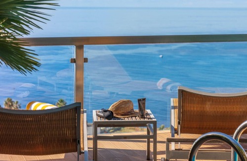 Garajau Villa | Fabulous cliff-face villa, sea-view | Vista Grande
