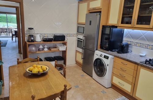 Aldeia das Acoteias House | FALÉSIA BEACH HOUSE V3 200 M BEACH, POOL, GARDEN, FIREPLACE BARBECUE