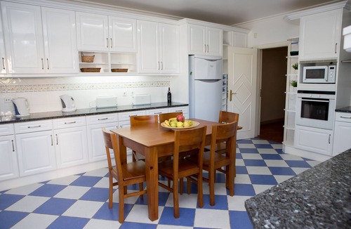 Pata de Baixo Villa | FAMILY VILLA RENTAL - PRIVATE POOL